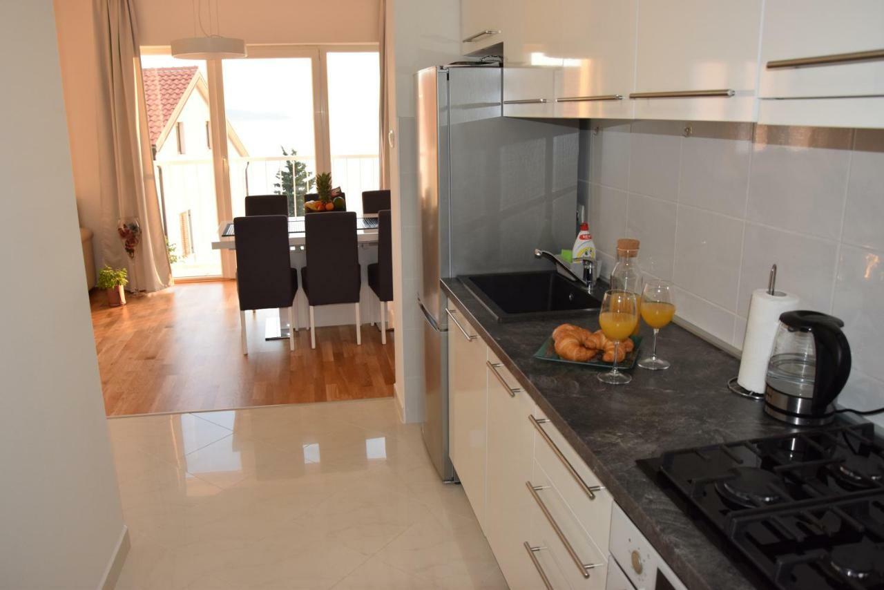 App Lu 5 Apartment Novi Vinodolski Exterior photo