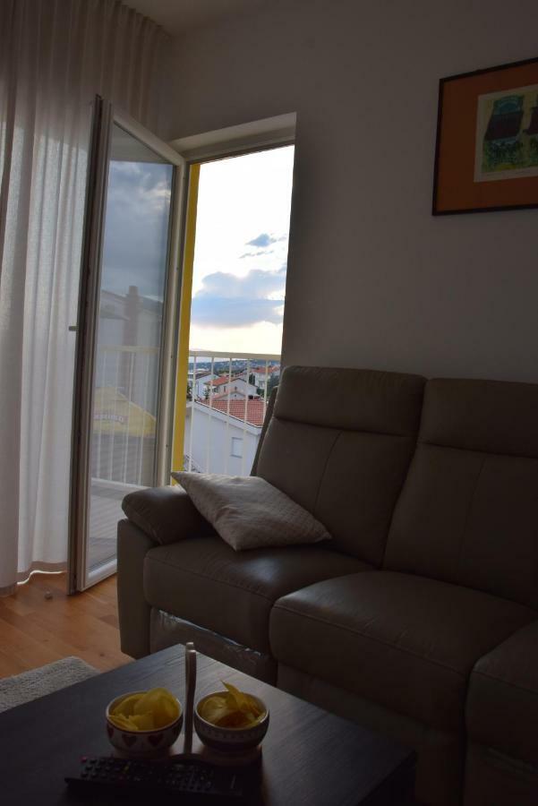 App Lu 5 Apartment Novi Vinodolski Exterior photo